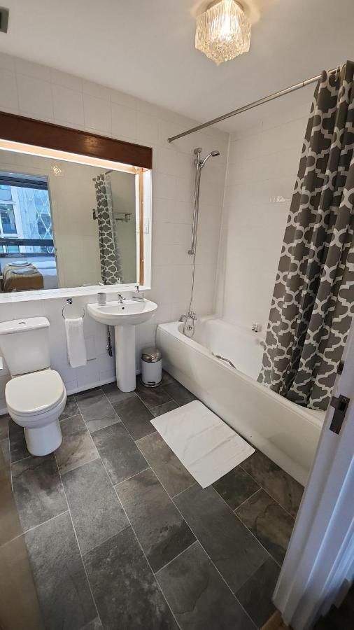Top Floor Room In Baker St Лондон Екстер'єр фото